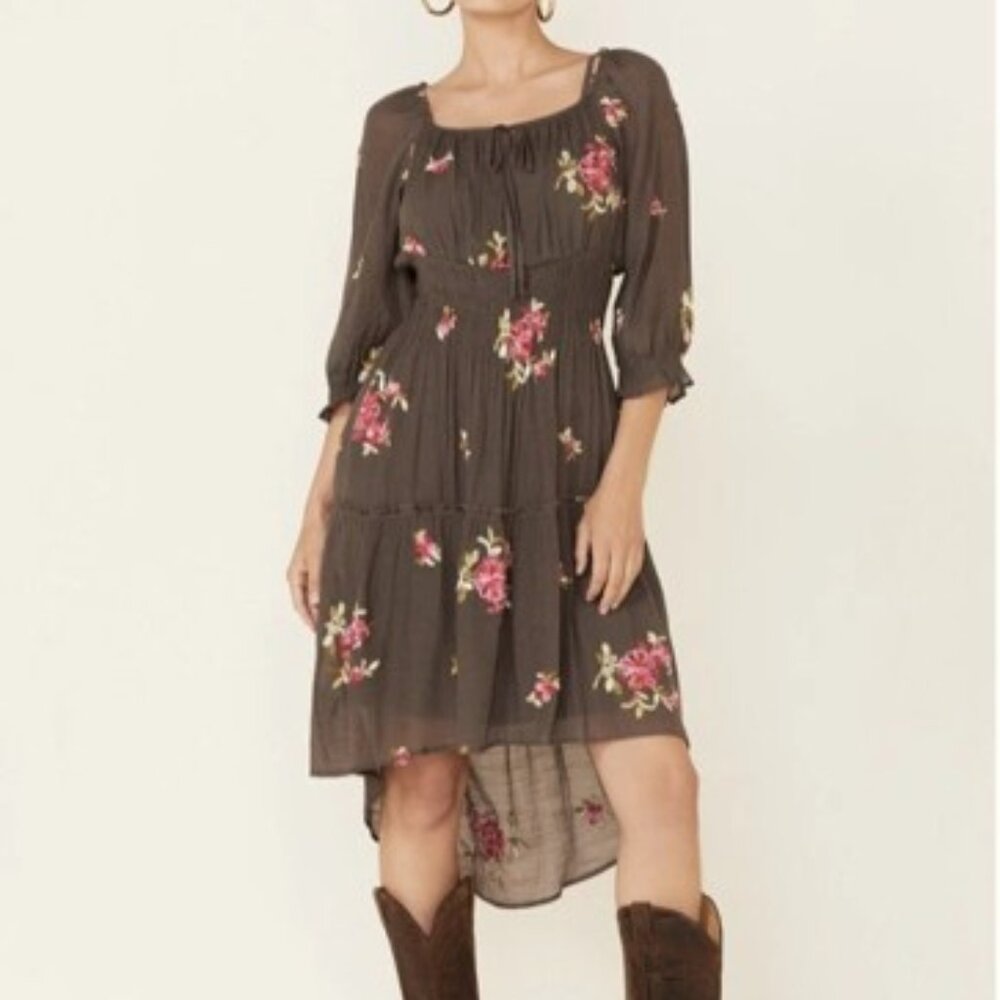 Figueroa And Flower Smocked Waist Hi Low Hem Peasant Dress - XL